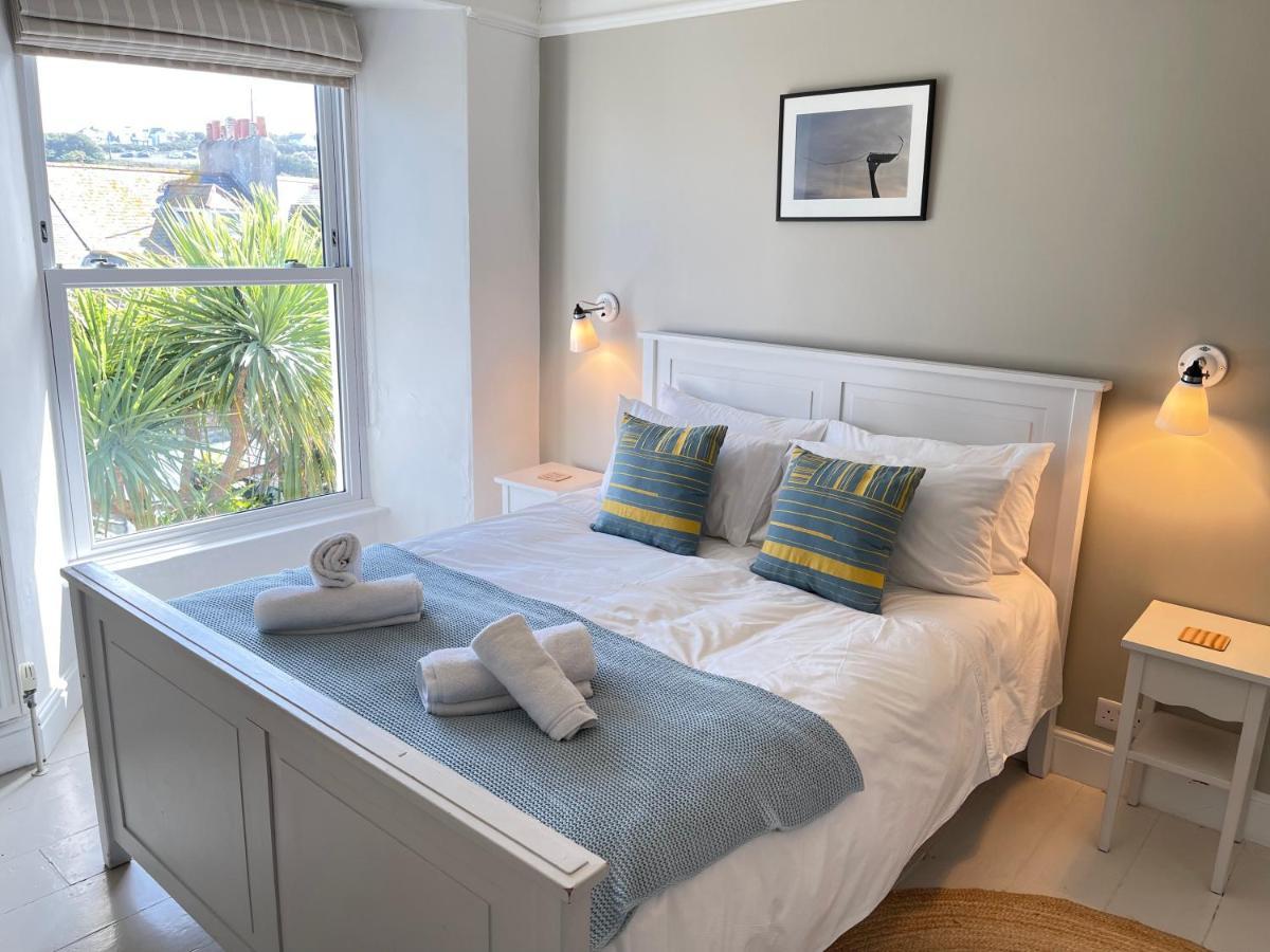 فيلا Porth House, With South Facing Courtyard Garden! St Ives المظهر الخارجي الصورة