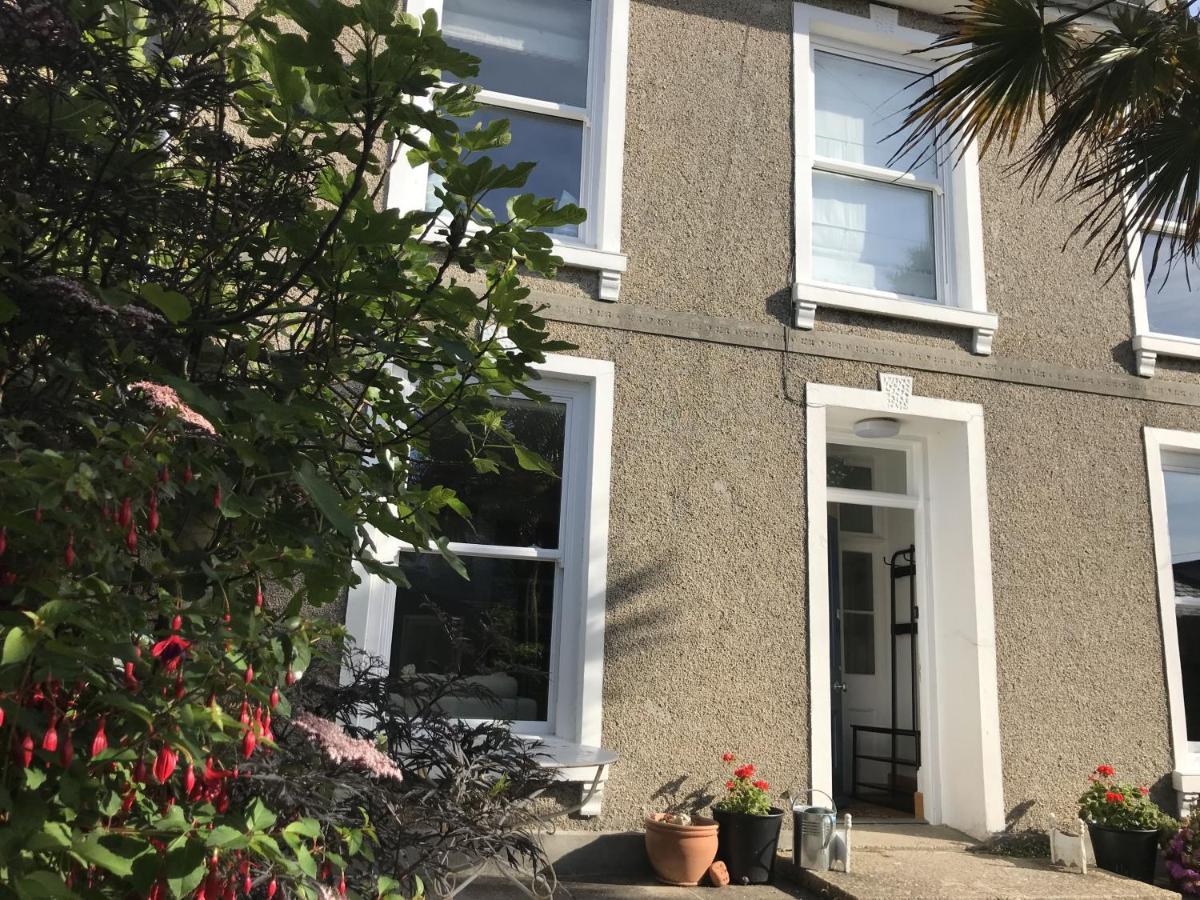 فيلا Porth House, With South Facing Courtyard Garden! St Ives المظهر الخارجي الصورة