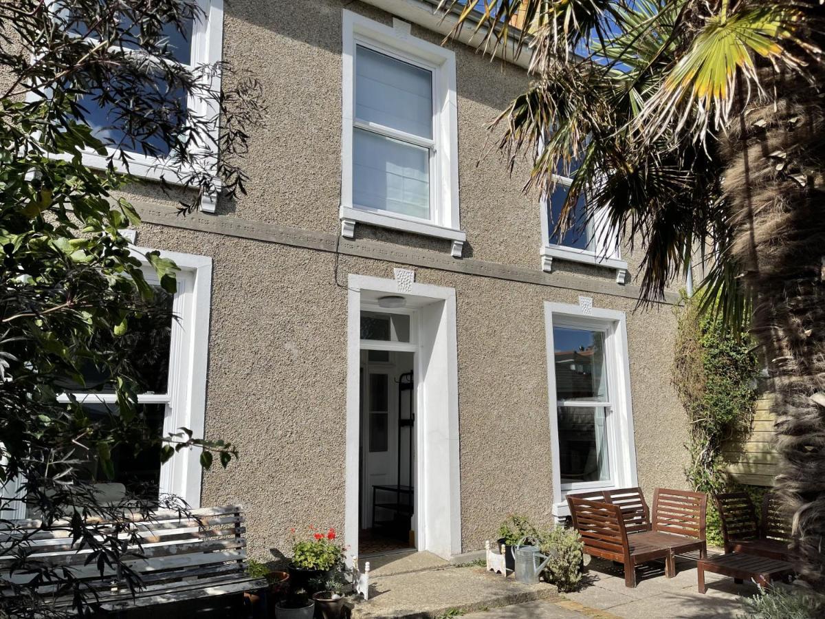 فيلا Porth House, With South Facing Courtyard Garden! St Ives المظهر الخارجي الصورة